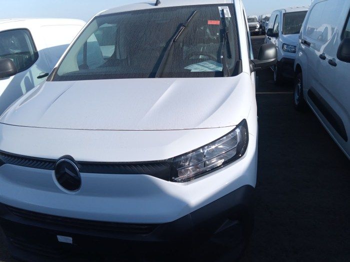Citroen Berlingo Cargo SWB L1H1 FWD 1.6L Diesel 5-Speed MT L1H1
